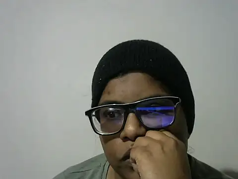 Sultryindianx100 online show from 04.20.26