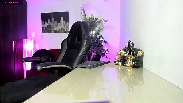 Amaia Bushida online show from 10.09.25