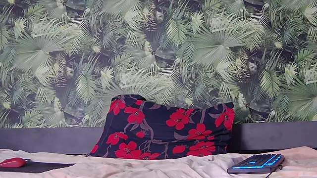 Alison Drew online show from 12.02.25