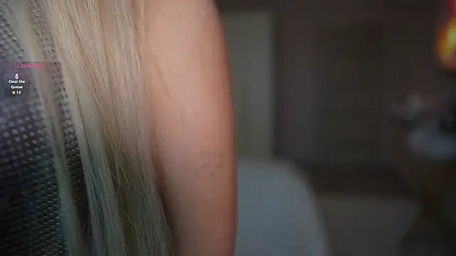 CatchMe1 online show from 11.01.25