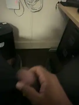 chocolatelongstrokes online show from 04.05.26