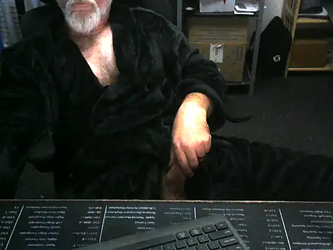 Snapshot of Ch3rry_lover chatting on 11.24.25 Ch3rry lover online show from 11.24.25