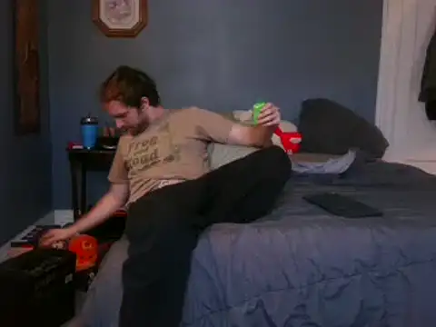 Snapshot of hpluvsplata chatting on 02.04.25 hpluvsplata online show from 02.04.25