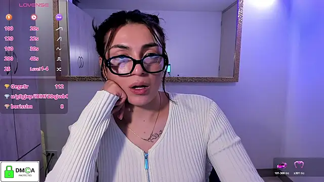 Snapshot of EricaVanderhill chatting on 05.16.26 EricaVanderhill online show from 05.16.26