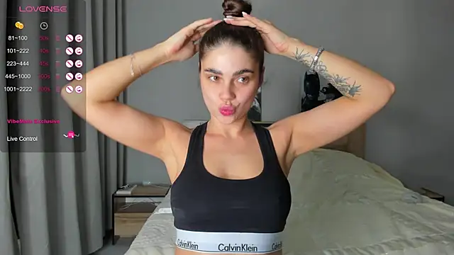 Bella Foryou online show from 12.14.25