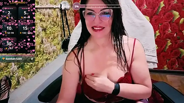 Snapshot of andrea24080 chatting on 12.21.25 andrea24080 online show from 12.21.25