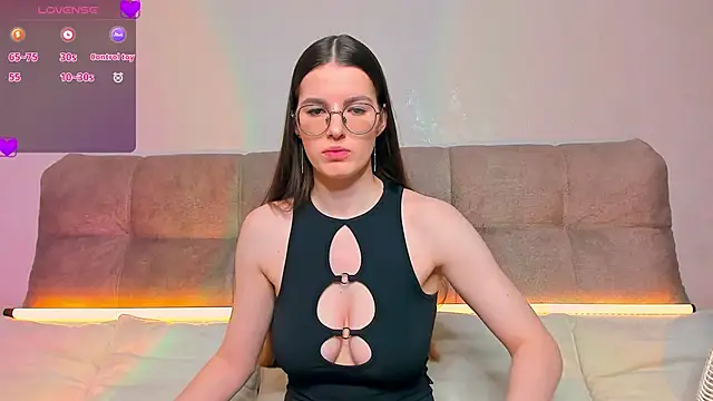 Snapshot of AriellaTesk chatting on 02.11.26 AriellaTesk online show from 02.11.26