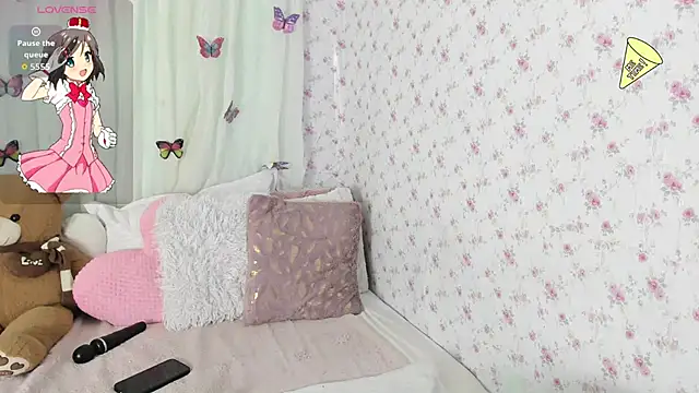 karinaEbony online show from 10.31.25