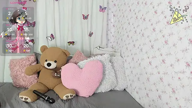 Snapshot of karinaEbony chatting on 02.02.26 karinaEbony online show from 02.02.26