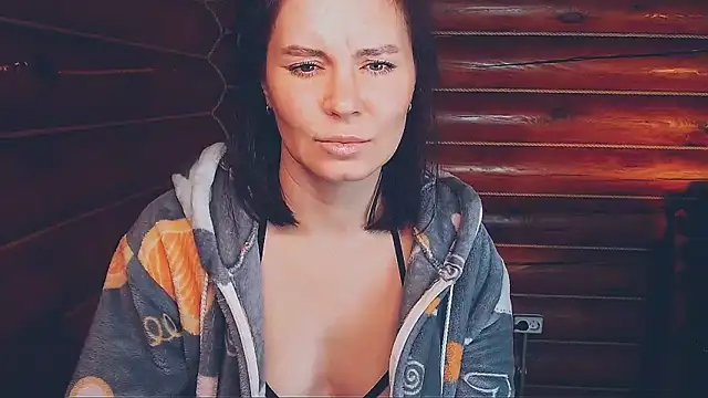 Platina Fox online show from 12.22.25