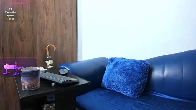 Mature Skinny online show from 11.10.25