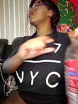 lollycoco online show from 12.14.25