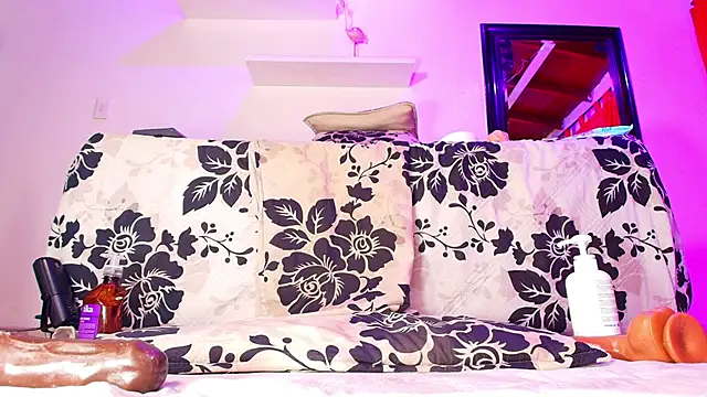 sofi decker online show from 01.09.25