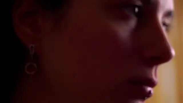 Holla Molly online show from 02.02.25