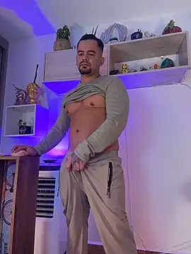 Ricardo 1998 online show from 10.24.25