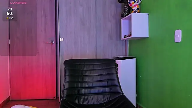 Snapshot of Ricardo_1998 chatting on 03.02.26 Ricardo 1998 online show from 03.02.26