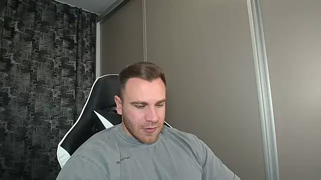 Thori92 online show from 01.03.25