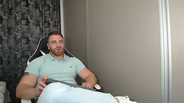 Thori92 online show from 11.21.25