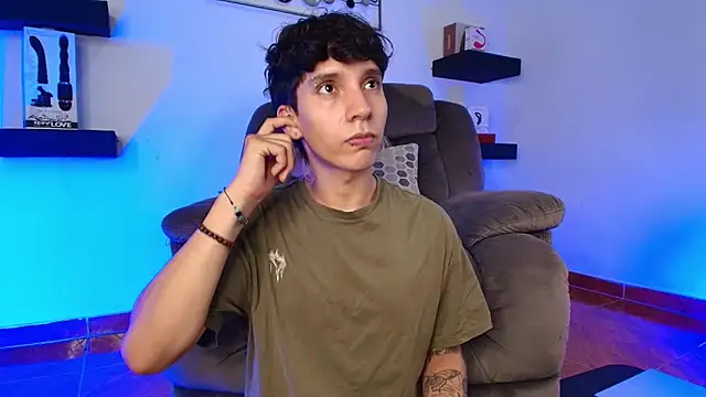 JacoboSwam online show from 02.13.25