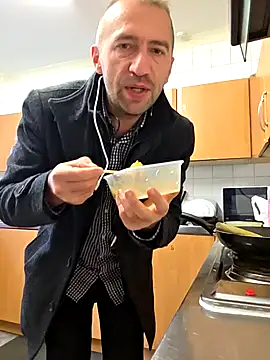 theSmallest-dick online show from 10.30.25