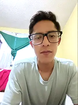 KevinCrz online show from 10.17.25