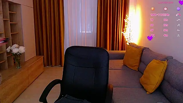  Mia Adams online show from 10.09.25