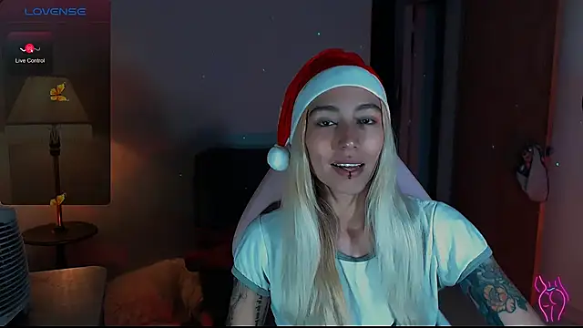 Saucy Jenn online show from 12.15.24