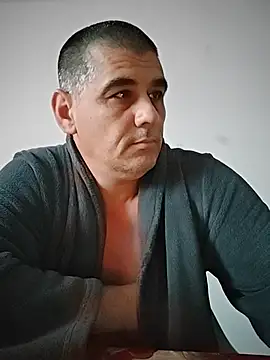 Snapshot of sile2000nou chatting on 06.17.26 sile2000nou online show from 06.17.26