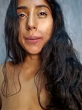 Valentinne z online show from 02.14.25