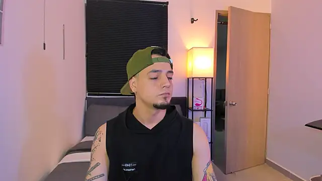 alejandro calderon1 online show from 04.11.26