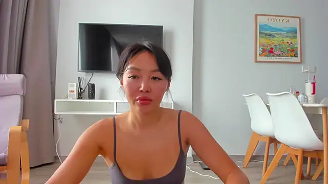 keiko hot online show from 12.15.25