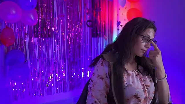 Snapshot of Kyomi_chang chatting on 09.23.25 Kyomi chang online show from 09.23.25