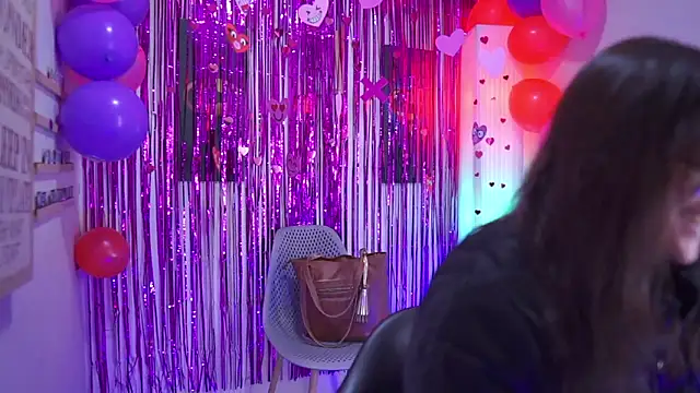 Snapshot of Kyomi_chang chatting on 09.26.25 Kyomi chang online show from 09.26.25