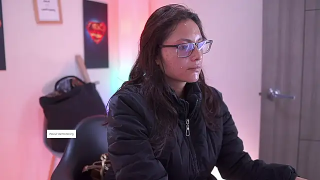 Snapshot of Kyomi_chang chatting on 10.03.25 Kyomi chang online show from 10.03.25