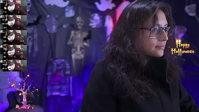 Snapshot of Kyomi_chang chatting on 10.27.25 Kyomi chang online show from 10.27.25