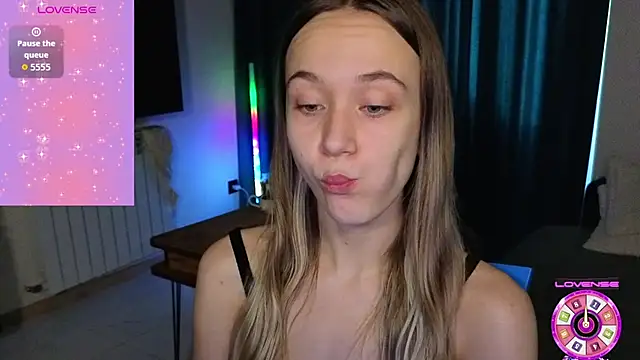 SexyCocobutt online show from 11.27.25