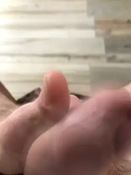 Snapshot of MagicKenzo99 chatting on 12.16.24 MagicKenzo99 online show from 12.16.24