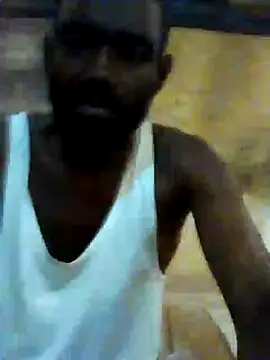 Snapshot of Johnny_emboh chatting on 10.07.25 Johnny emboh online show from 10.07.25
