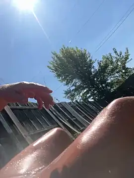 Snapshot of twotonetommyme chatting on 09.09.25 twotonetommyme online show from 09.09.25