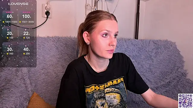 Chanel Gill online show from 10.23.25