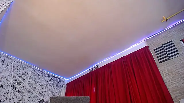 hornytsblonde online show from 09.22.25