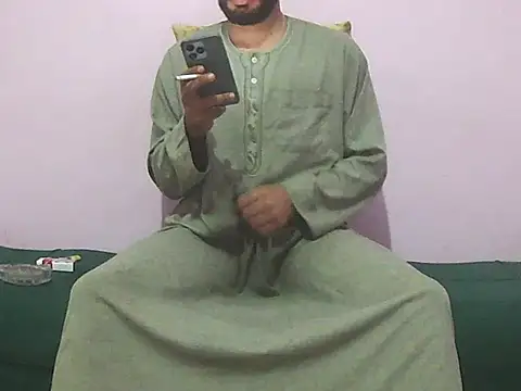 Snapshot of foxsanSs chatting on 11.04.25 foxsanSs online show from 11.04.25