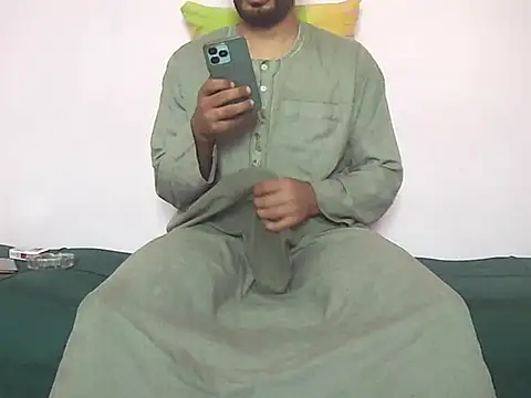 Snapshot of foxsanSs chatting on 11.11.25 foxsanSs online show from 11.11.25