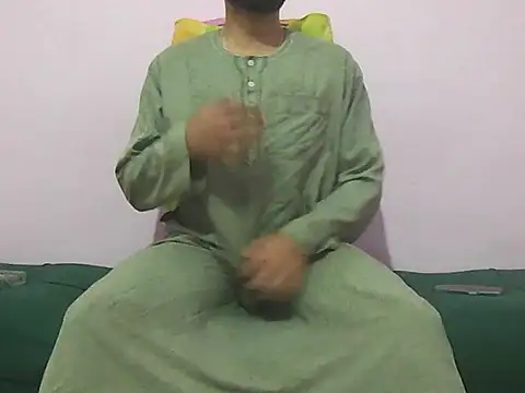 Snapshot of foxsanSs chatting on 11.16.25 foxsanSs online show from 11.16.25