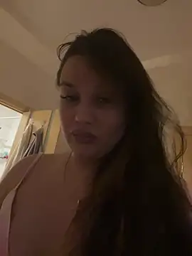 AminaCharm online show from 02.09.25