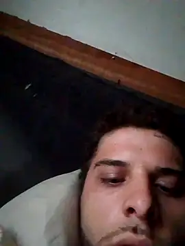 Snapshot of PauGostoso051 chatting on 09.30.25 PauGostoso051 online show from 09.30.25