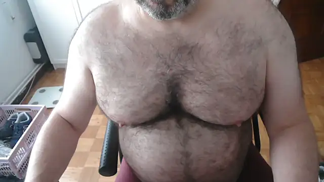 mikeyhotbear online show from 06.18.26