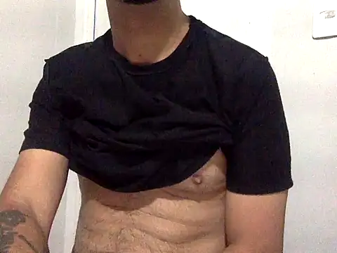 SMOKERBEASTBR online show from 02.28.26