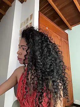 GabriSaenz online show from 03.18.25