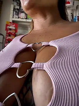 sammyqueenx21 online show from 05.24.26